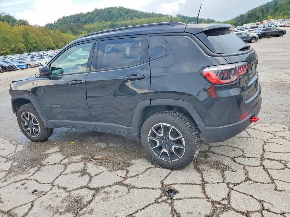 2025 JEEP COMPASS TRAILHAWK 2