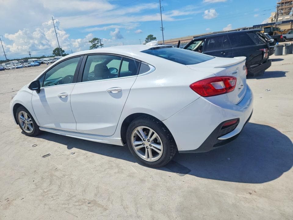 2017 CHEVROLET CRUZE LT 2