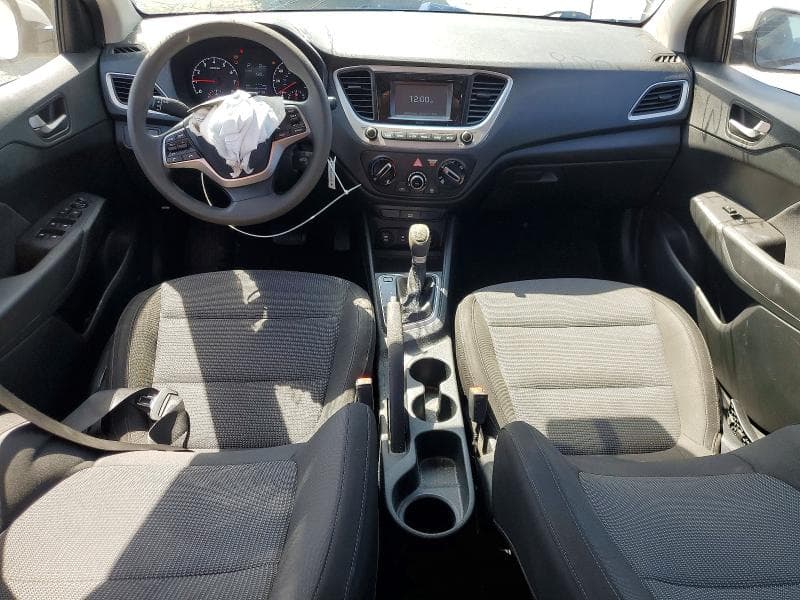 2020 HYUNDAI ACCENT SE 8