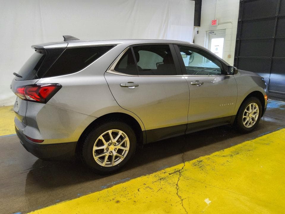 2023 CHEVROLET EQUINOX LT 3