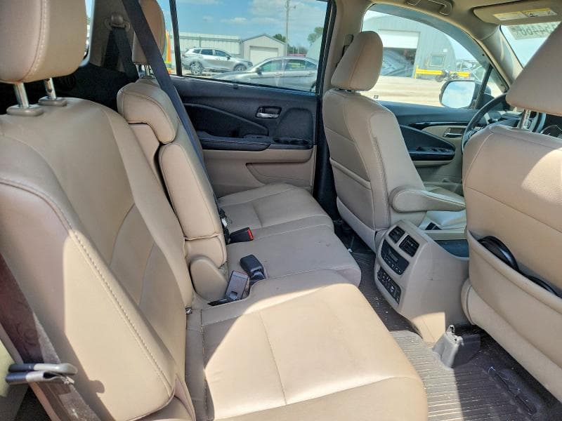 2017 HONDA PILOT TOURING 10