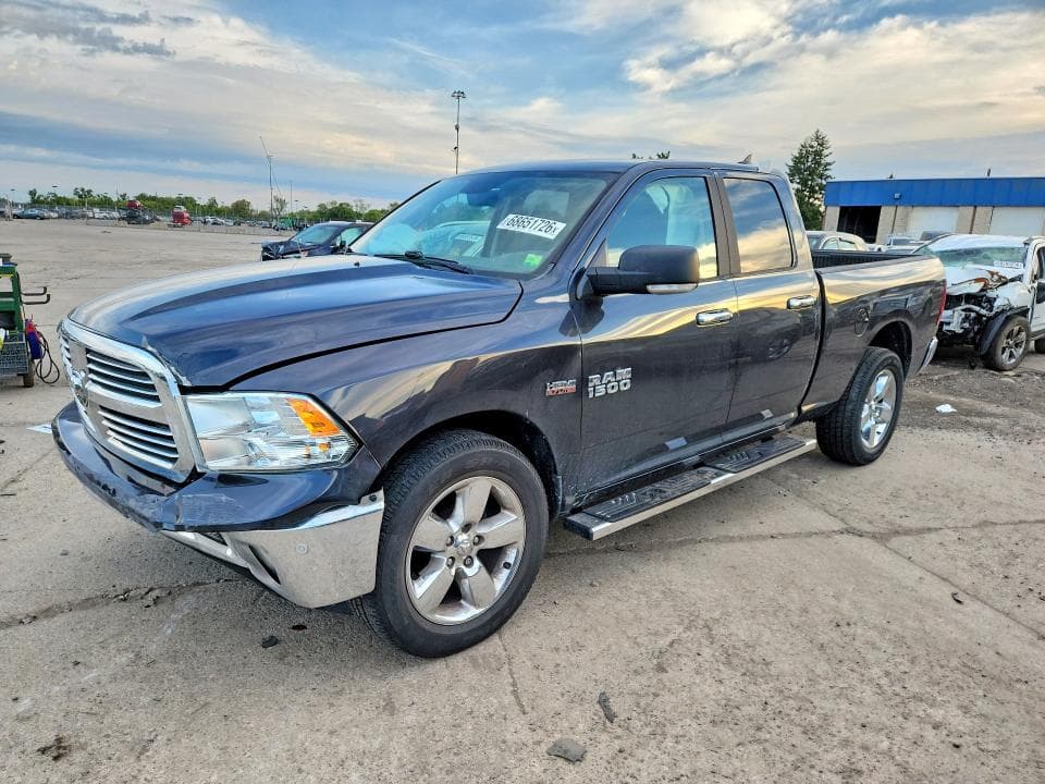 2018 RAM 1500 SLT - 1