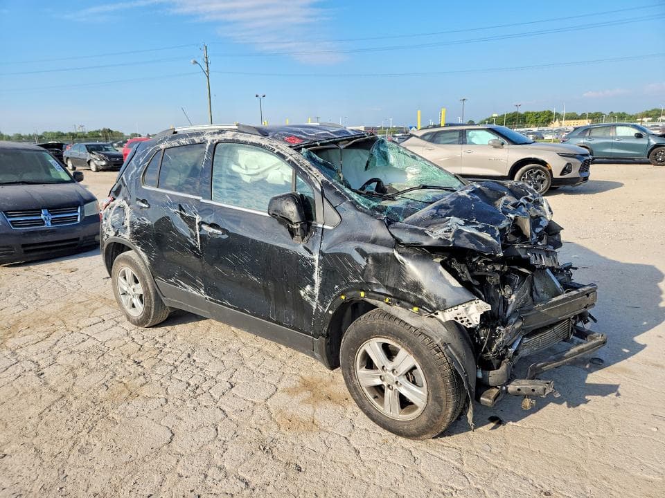 2020 CHEVROLET TRAX 1LT 4