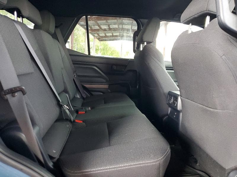 2025 TOYOTA 4RUNNER SR5 11