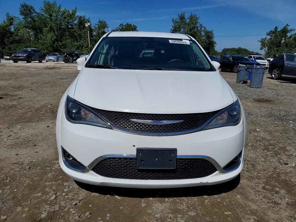 2019 CHRYSLER PACIFICA 5