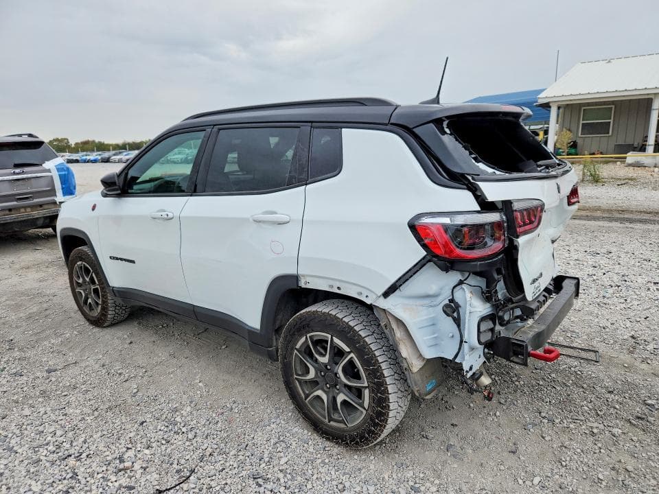 2025 JEEP COMPASS TRAILHAWK 2