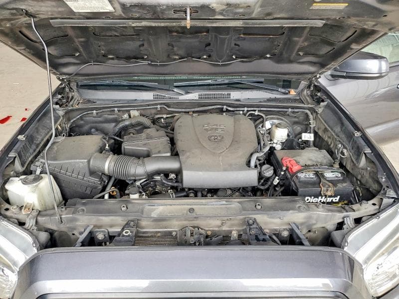 2020 TOYOTA TACOMA SR V6 11