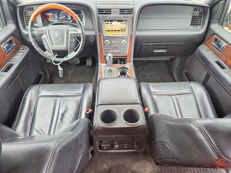 2017 LINCOLN NAVIGATOR L SELECT 8