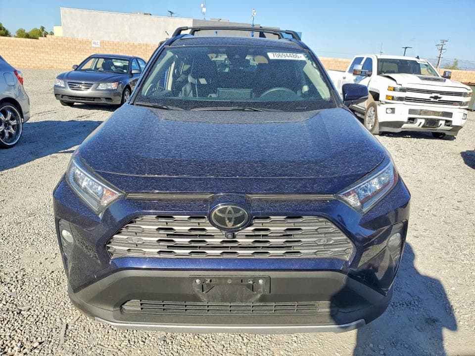 2019 TOYOTA RAV4 LIMITED 5