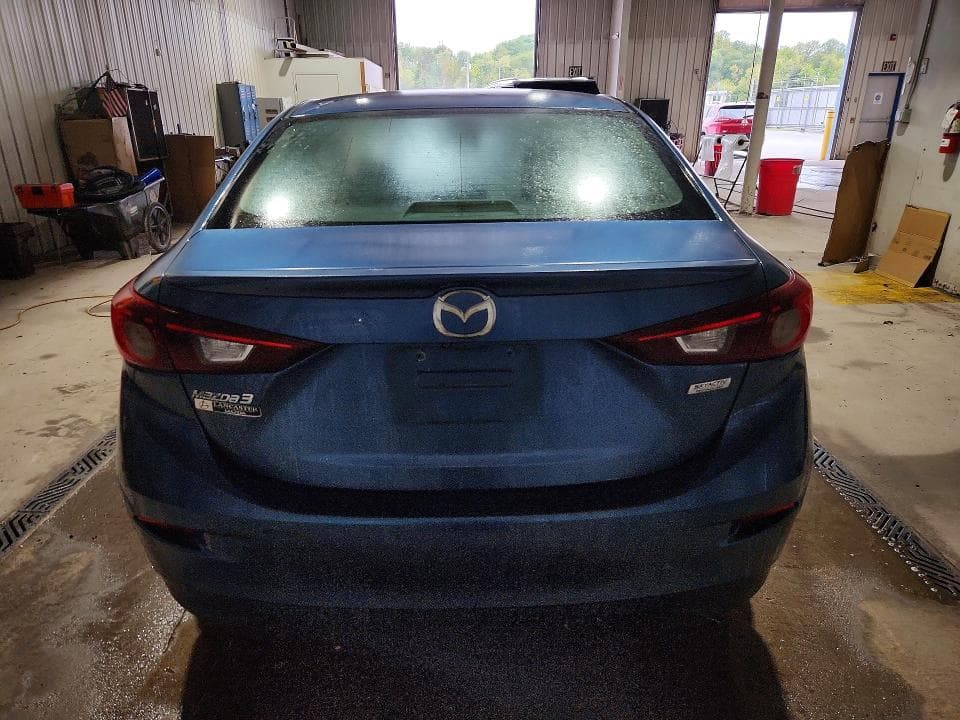 2018 MAZDA 3 TOURING 6