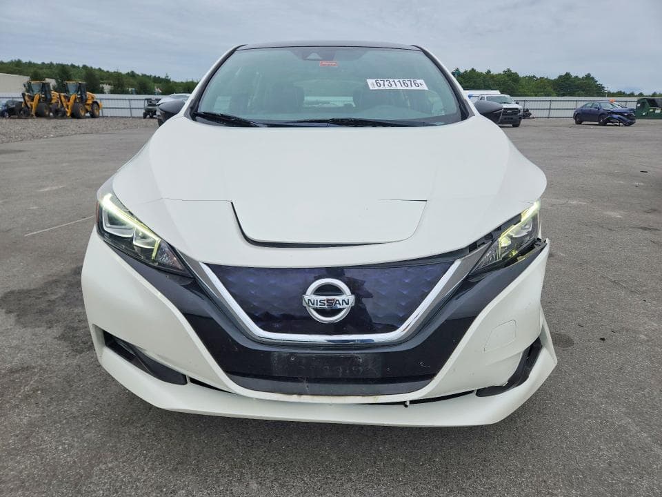 2018 NISSAN LEAF SL 5