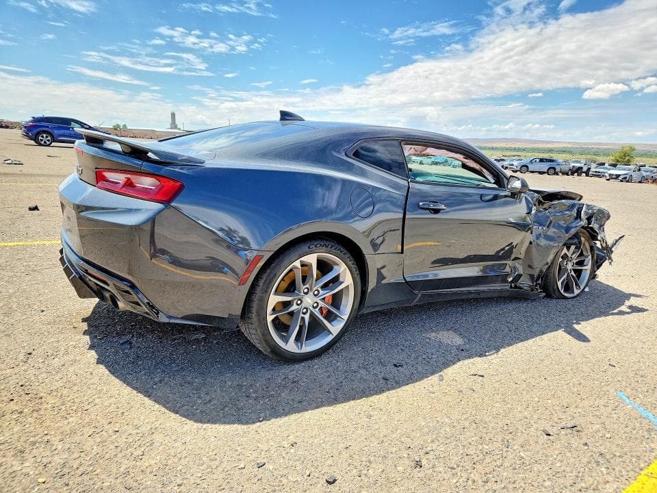 2017 CHEVROLET CAMARO SS 3
