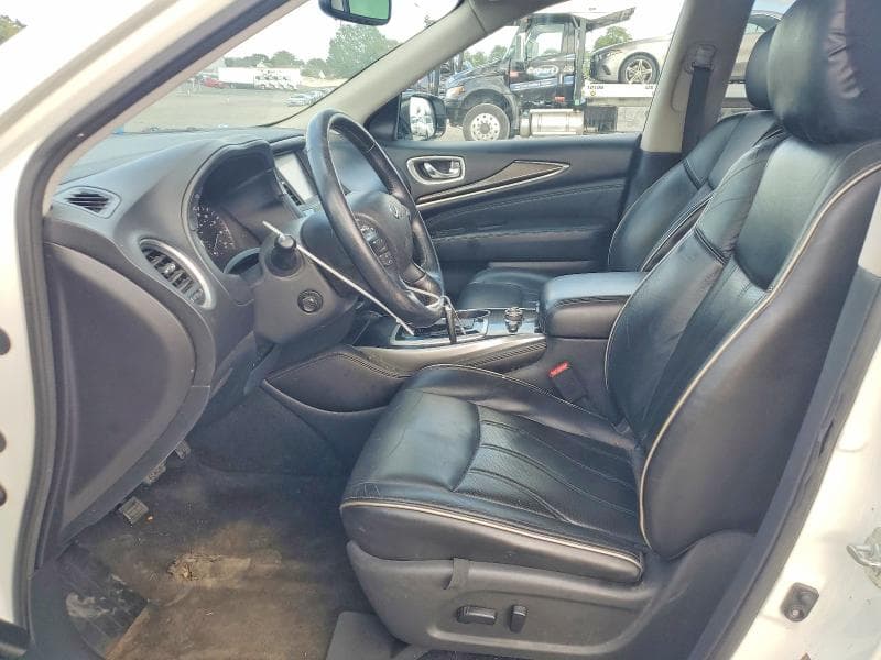2017 INFINITI QX60 BASE 7