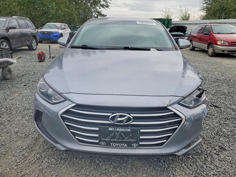 2017 HYUNDAI ELANTRA SE 5