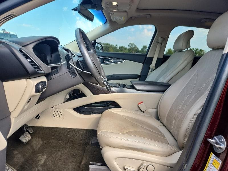 2019 LINCOLN NAUTILUS RESERVE 7