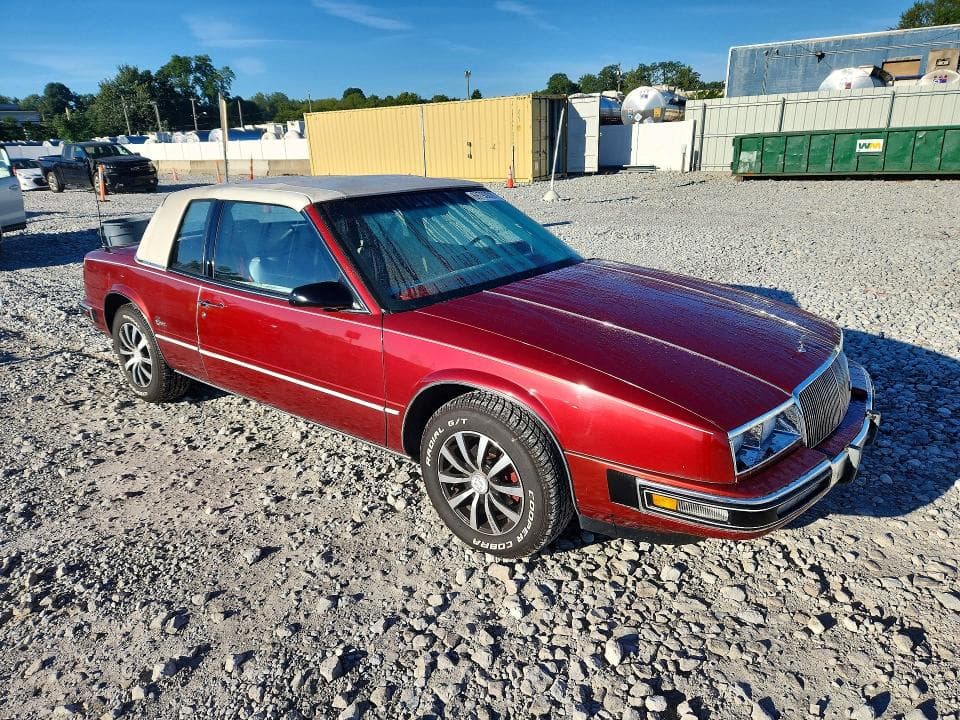 1986 BUICK RIVIERA 4