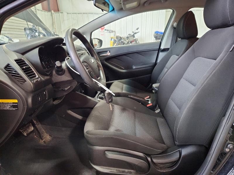 2017 KIA FORTE LX 7