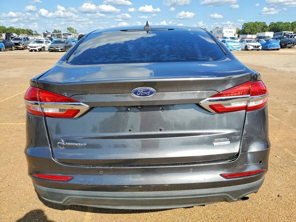 2019 FORD FUSION SEL 6