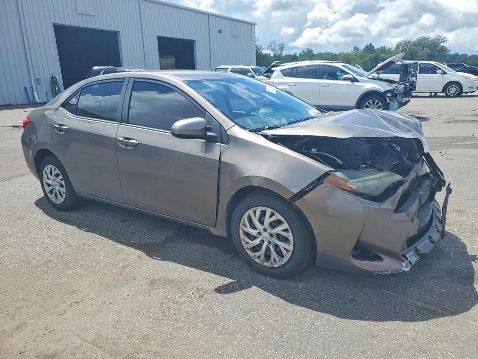 2019 TOYOTA COROLLA LE 4