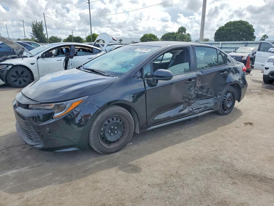 2024 TOYOTA COROLLA LE - 1