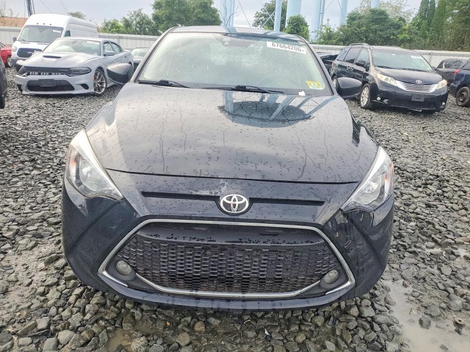 2019 TOYOTA YARIS LE 5