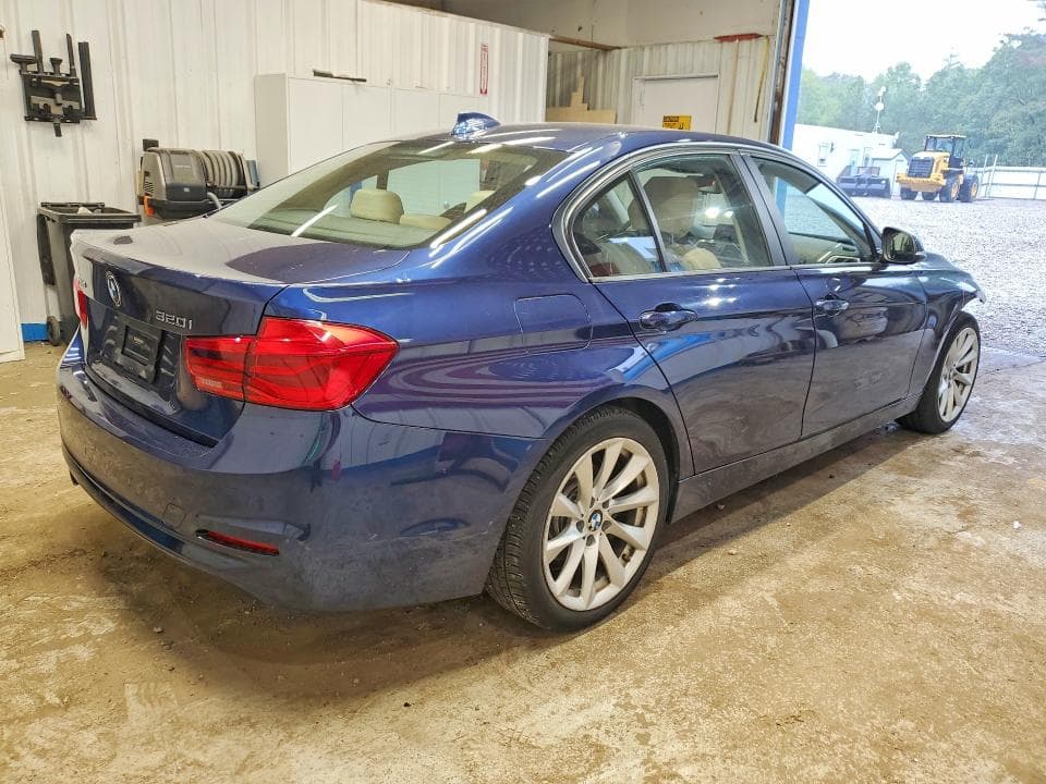 2018 BMW 320 XI 3