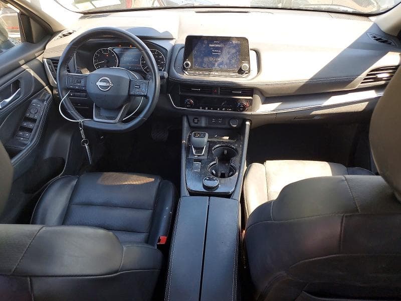 2025 NISSAN ROGUE SV 8