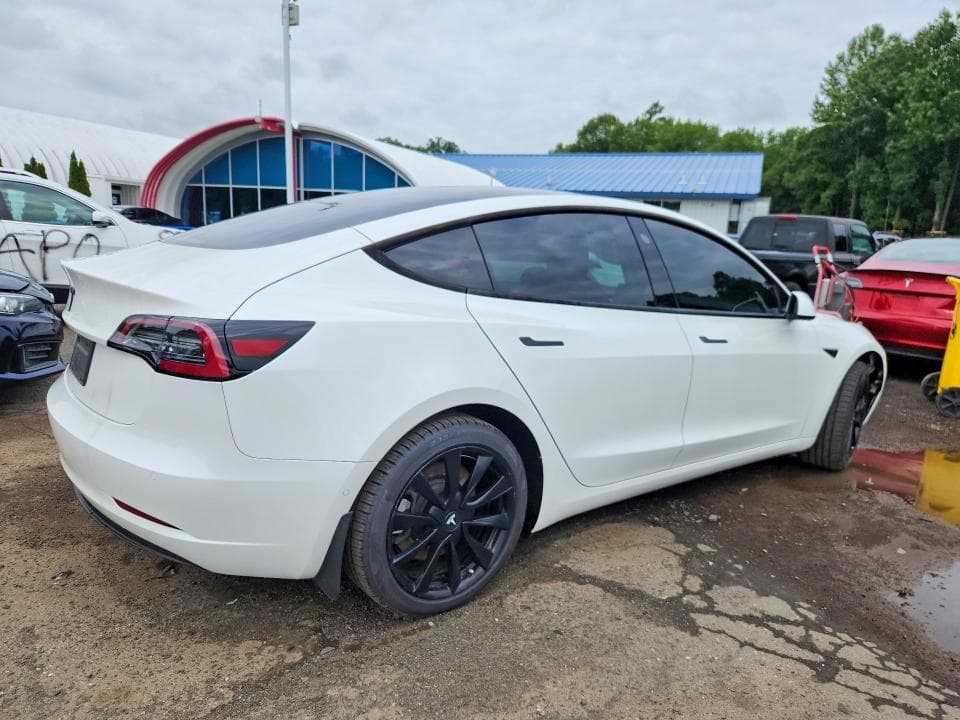 2021 TESLA MODEL 3 3