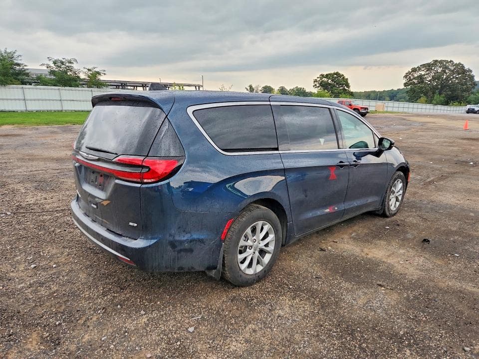2025 CHRYSLER PACIFICA SELECT 3