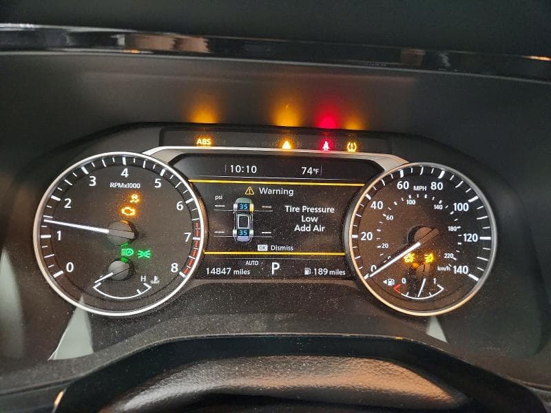 2024 NISSAN PATHFINDER SL 9