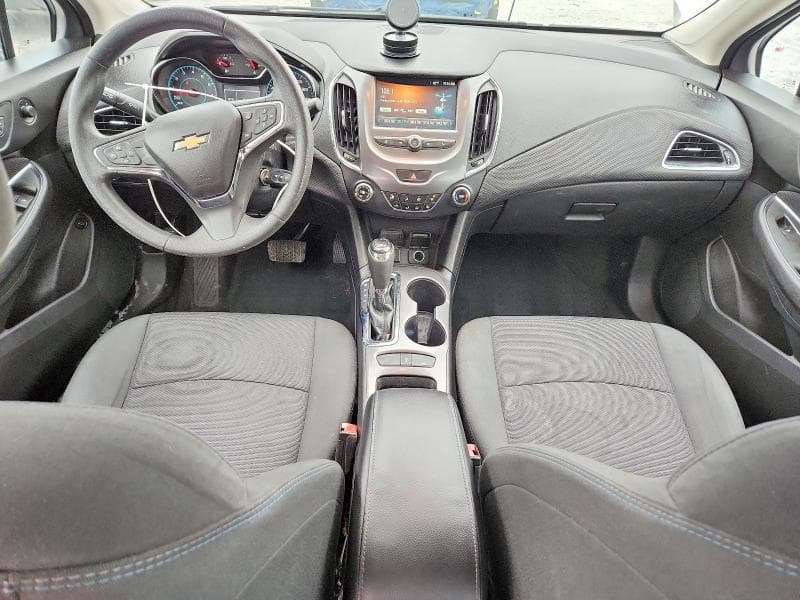 2017 CHEVROLET CRUZE LT 8