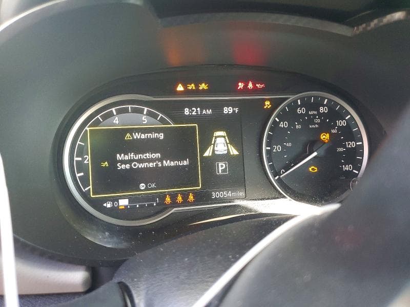 2022 NISSAN VERSA SV 9