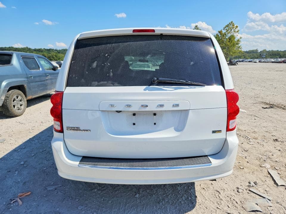 2017 DODGE GRAND CARAVAN SE 6