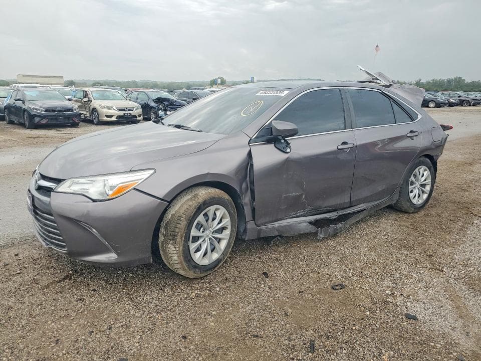 2017 TOYOTA CAMRY LE