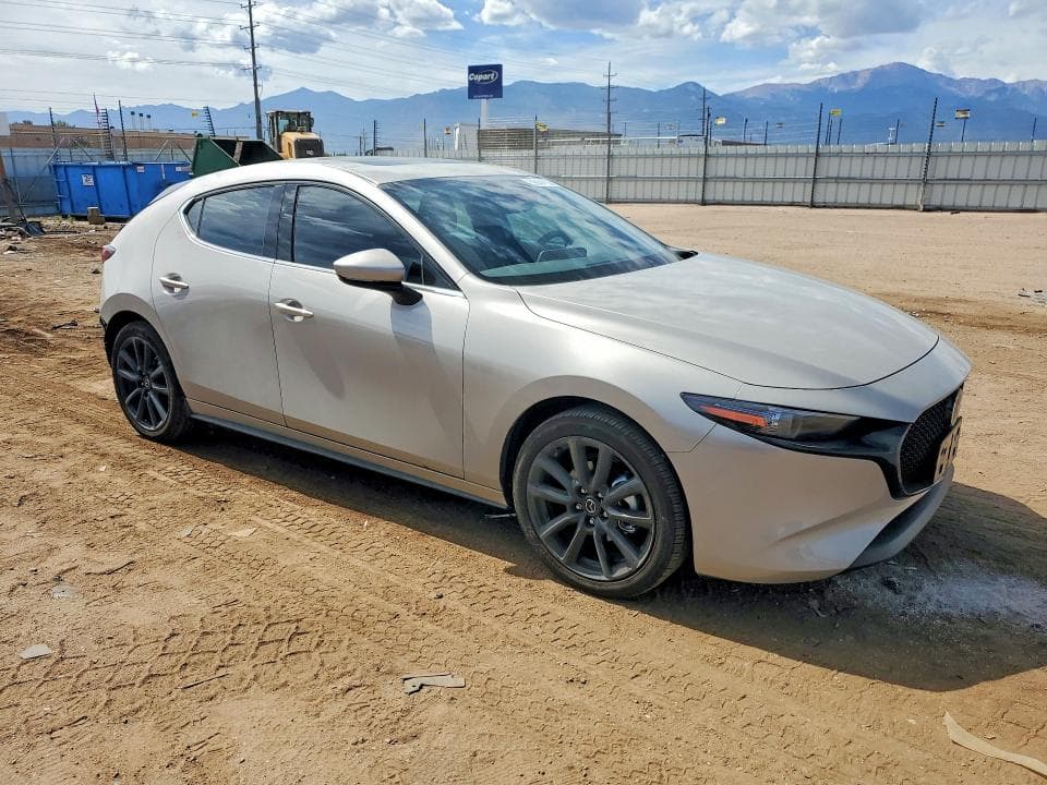 2026 MAZDA 3 PREMIUM 4