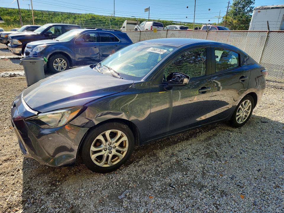 2017 TOYOTA YARIS IA BASE