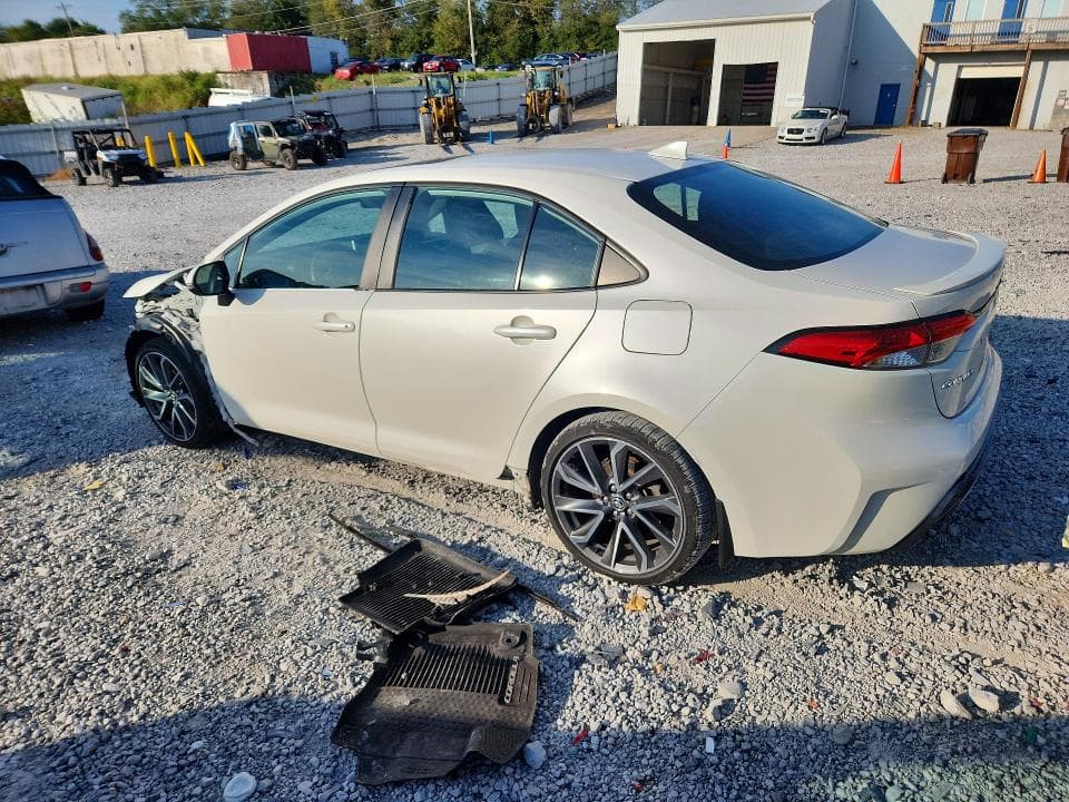 2021 TOYOTA COROLLA SE 2