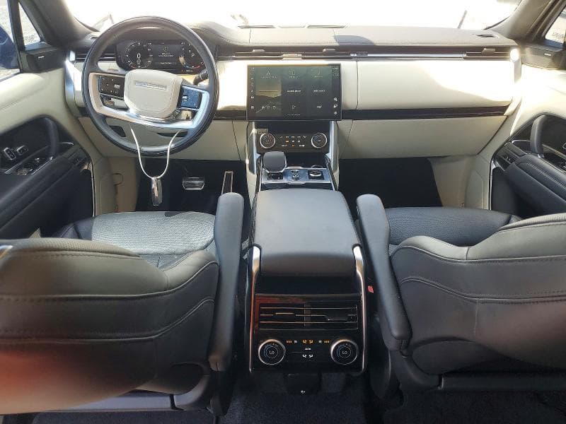 2023 LAND ROVER RANGE ROVER SE 8