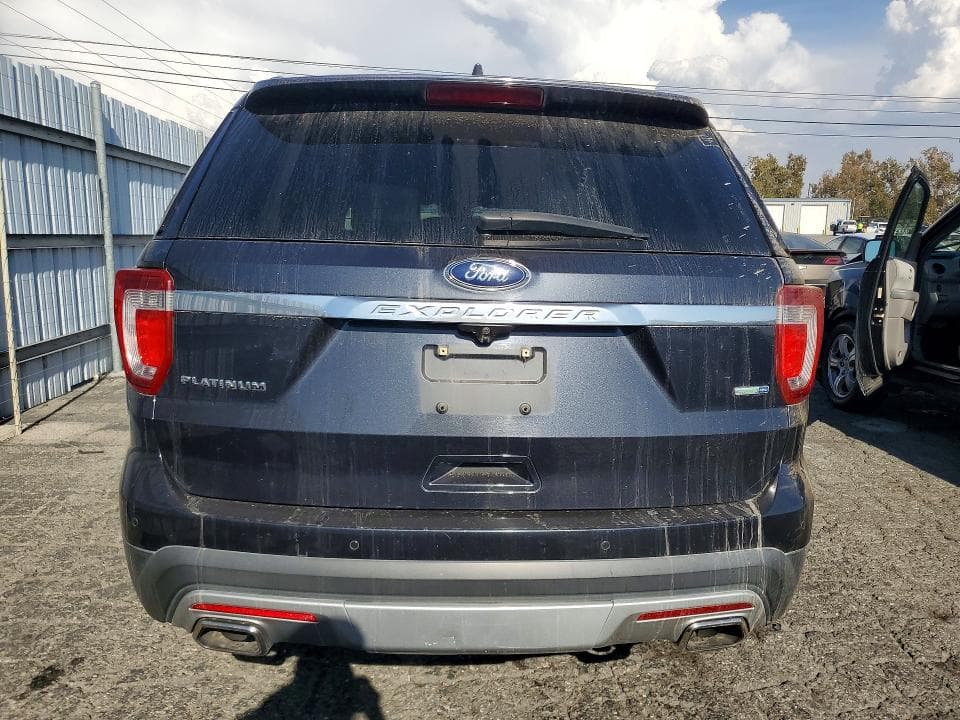 2017 FORD EXPLORER PLATINUM 6