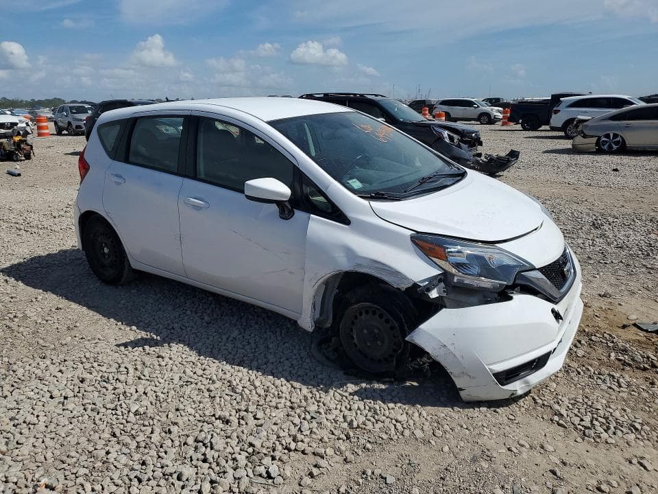 2017 NISSAN VERSA NOTE SV 4