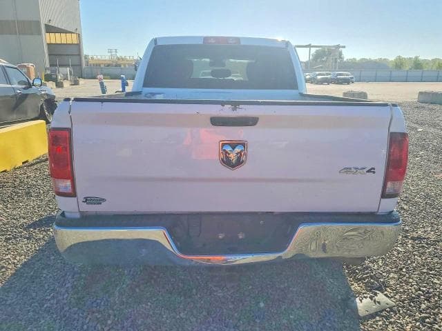 2019 RAM 1500 CLASSIC TRADESMAN 6