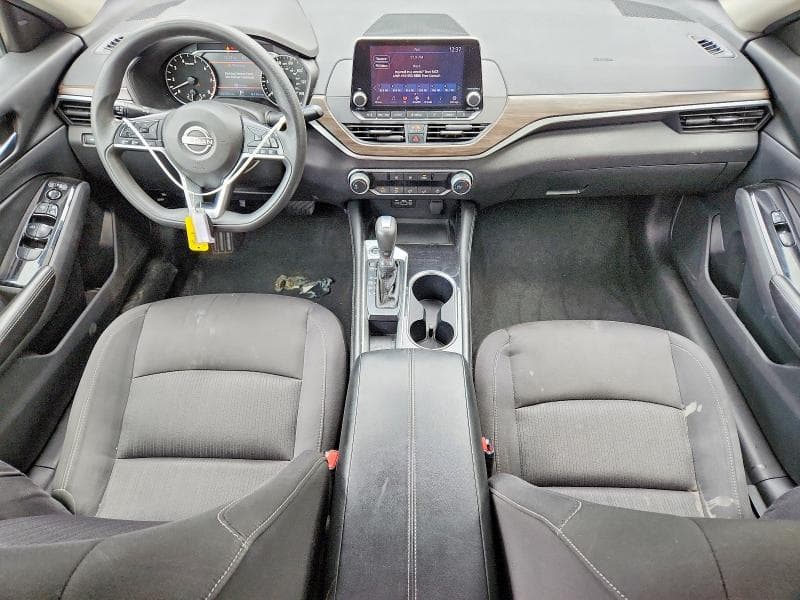 2023 NISSAN ALTIMA SV 8