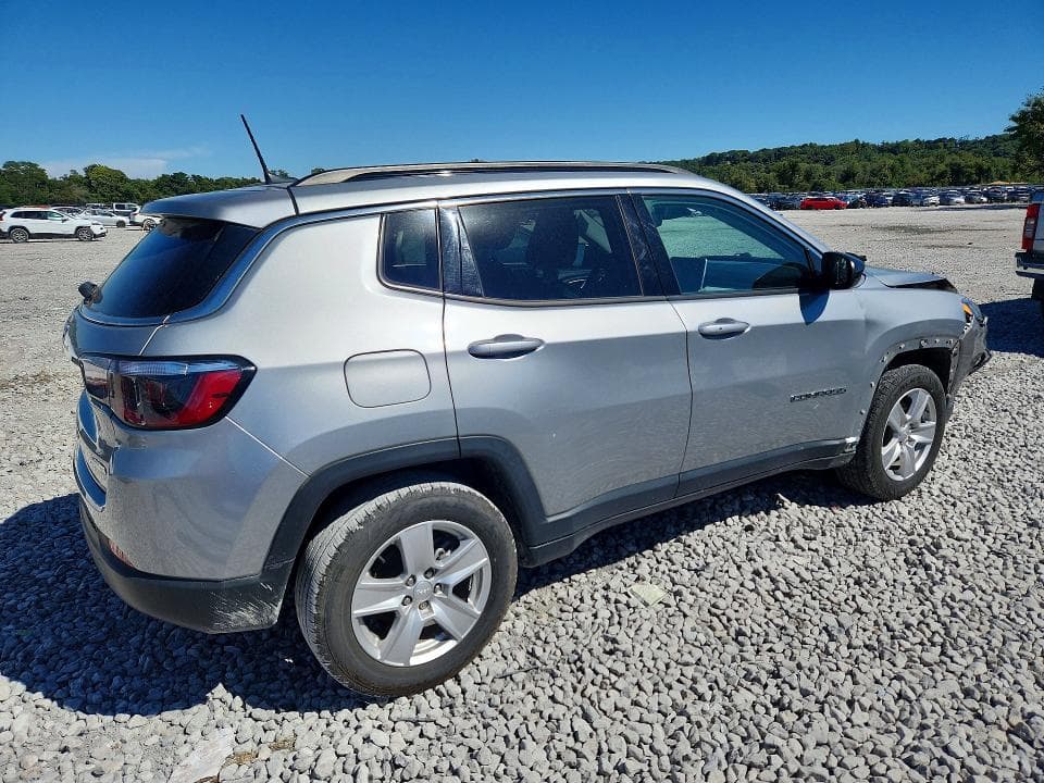 2022 JEEP COMPASS LATITUDE 3