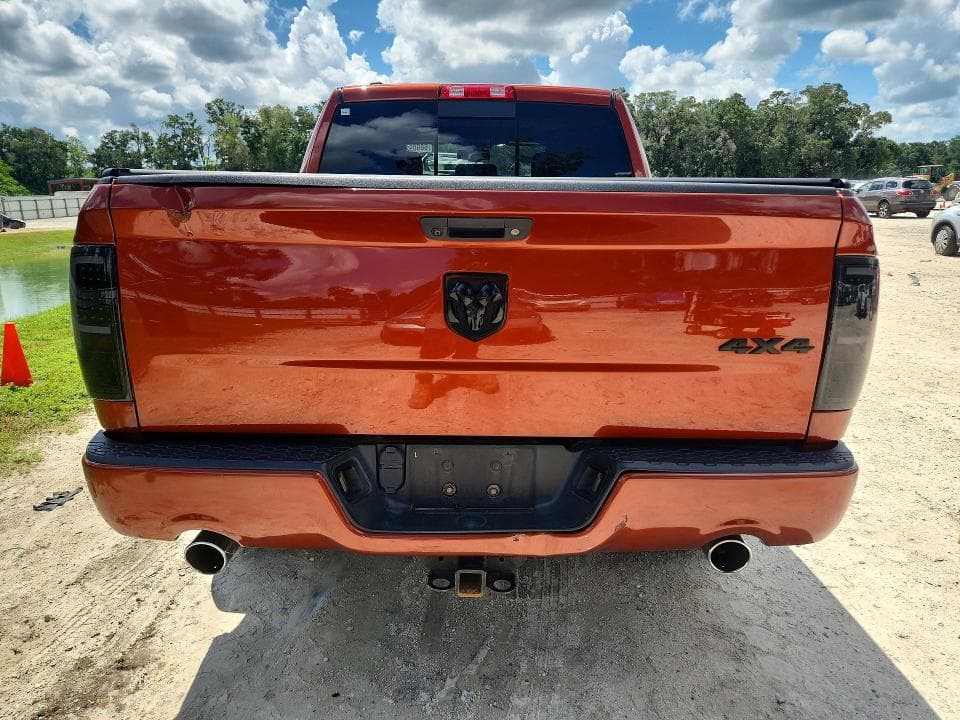 2017 RAM 1500 SPORT 6