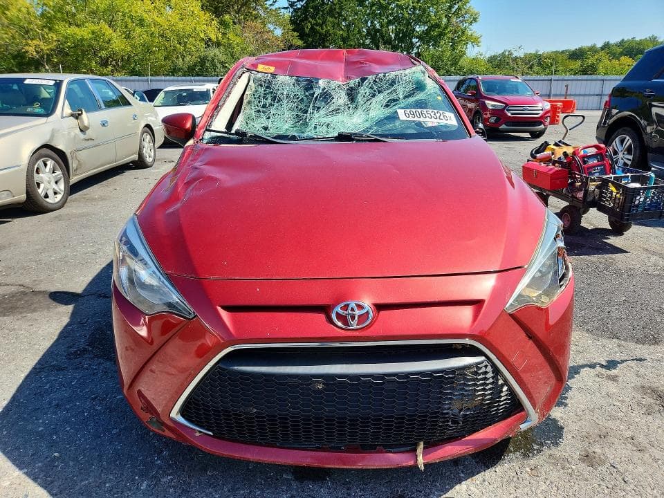 2019 TOYOTA YARIS L 5