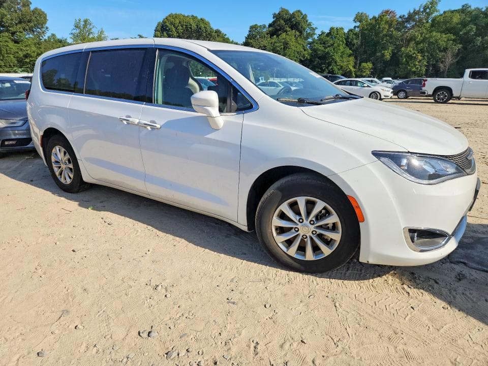 2019 CHRYSLER PACIFICA TOURING PLUS 4