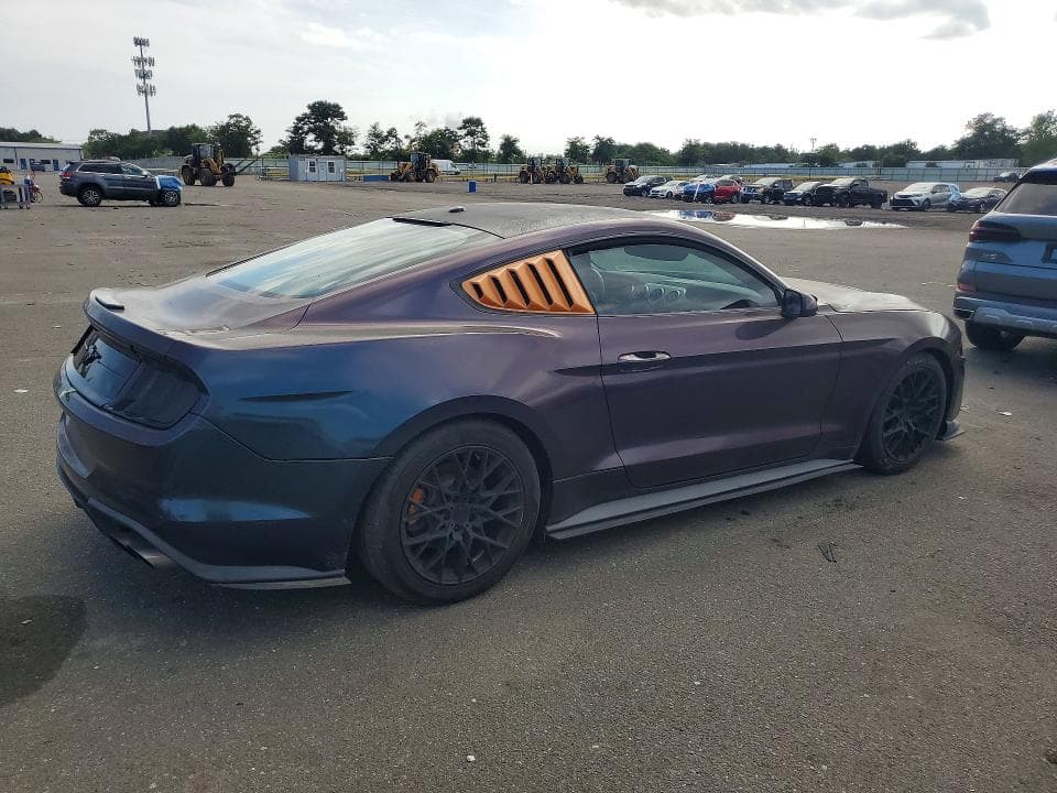 2019 FORD MUSTANG 3