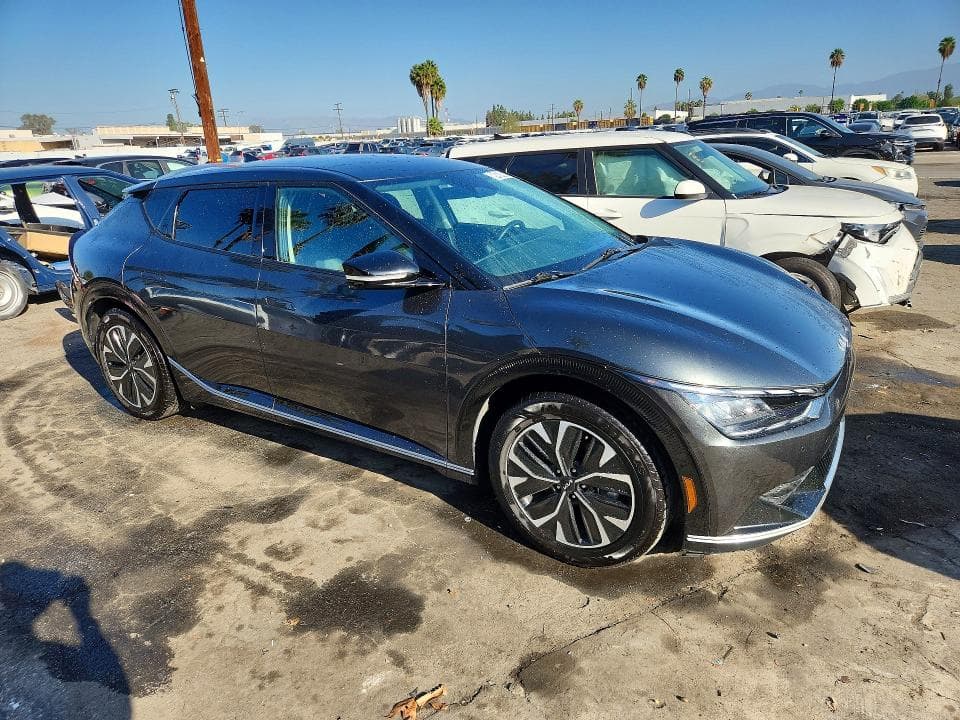 2024 KIA EV6 WIND 4