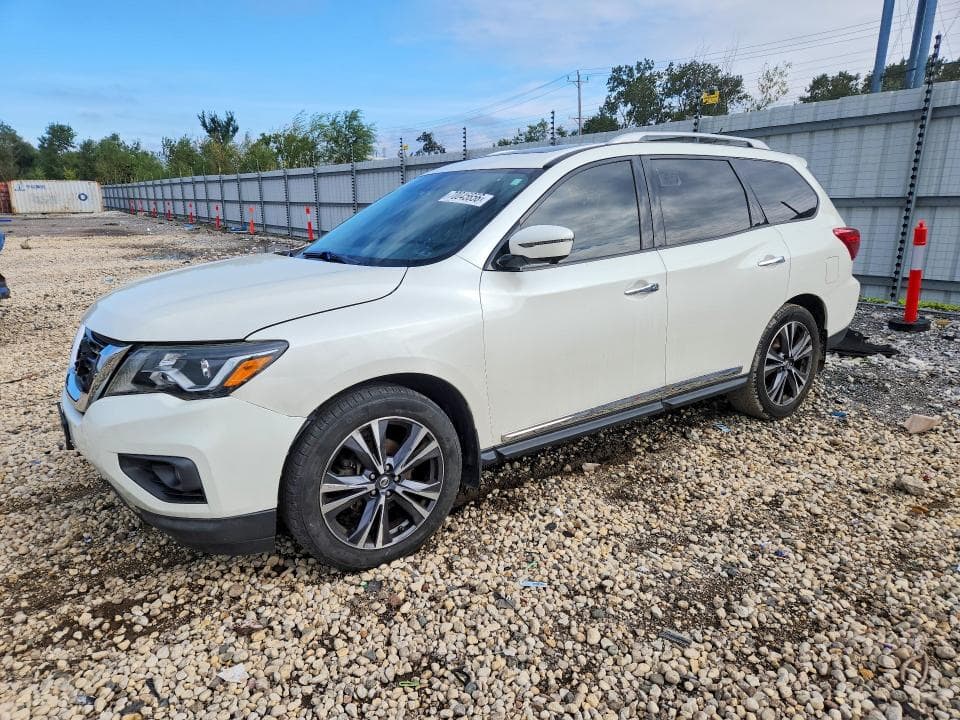 2017 NISSAN PATHFINDER PLATINUM