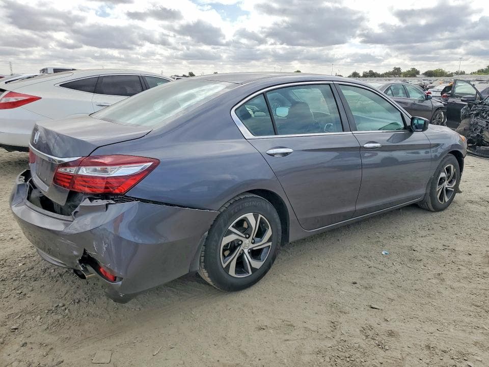 2017 HONDA ACCORD LX 3